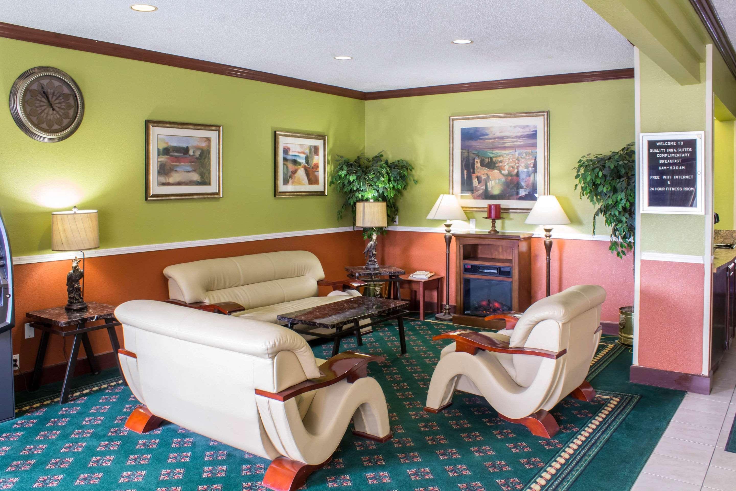 Quality Inn & Suites Су Сити Екстериор снимка